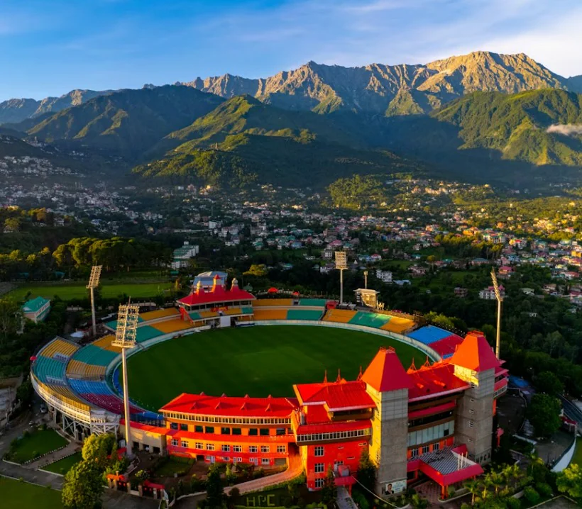 Local & Sightseeing Taxi Service in Dharamshala